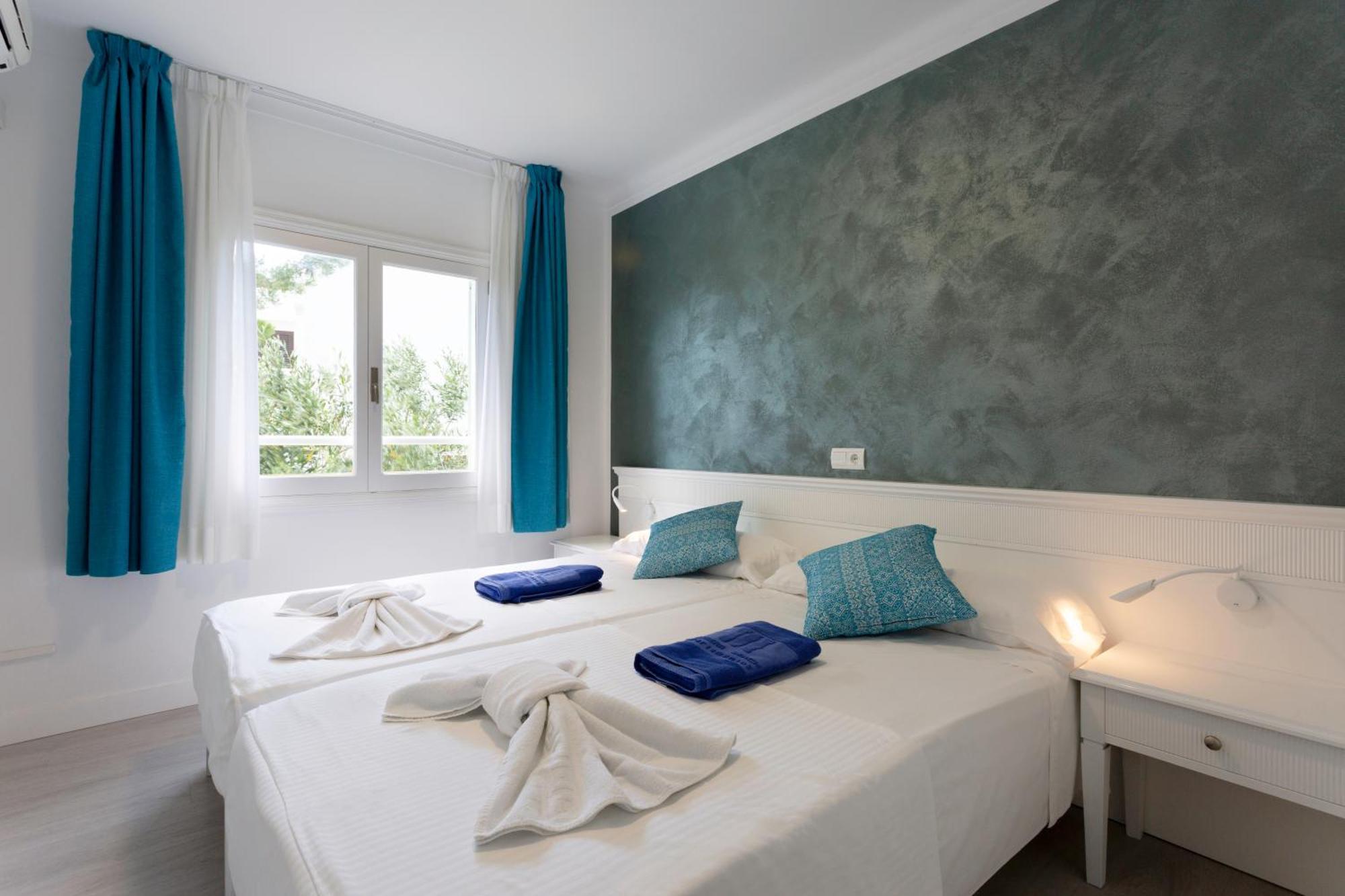 Ferrera Suites Cala Ferrera  Exterior photo